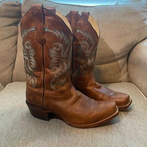 Nonoca Women’s Bluebonnet Tan Boots